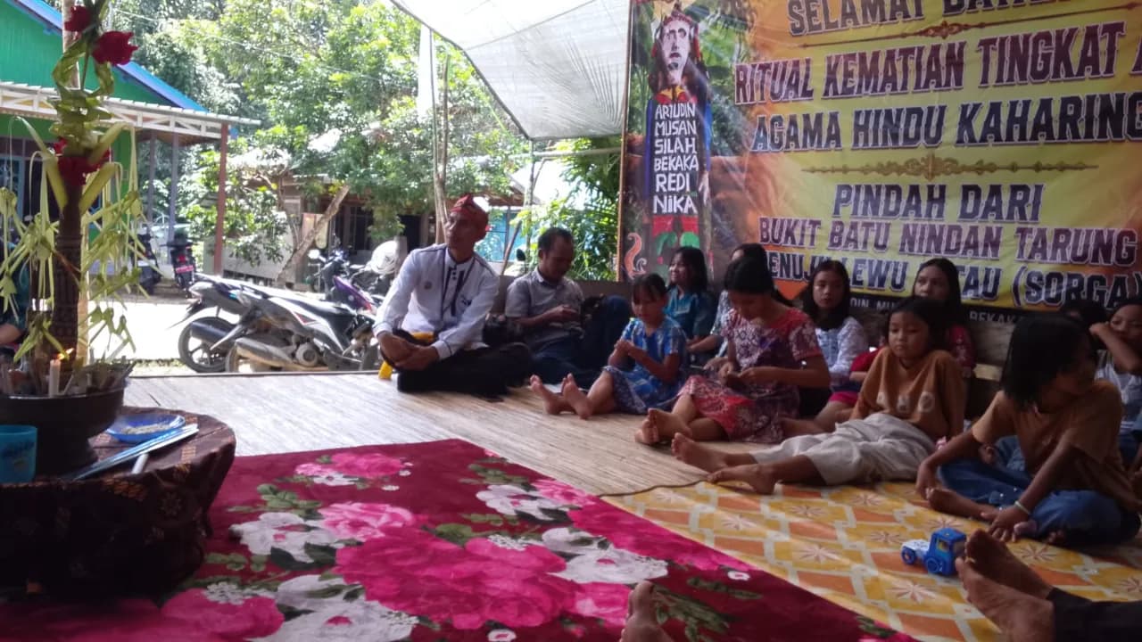 Dari Bukit Batu Nindang Tarung ke Lewu Tatau, Kemenag Barut Saksikan Ritual Wara di Desa Pelari